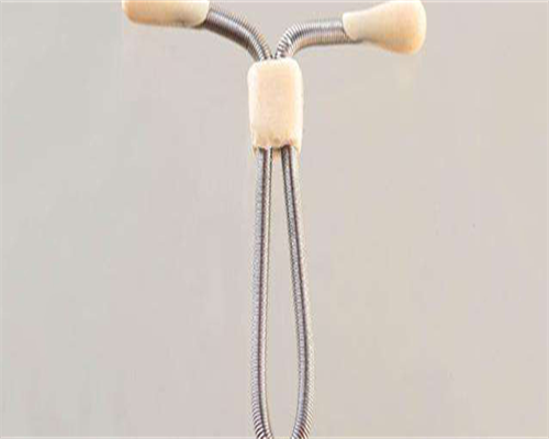 国内供卵自怀多少钱,国内哪个医院可供卵,
              新生儿趴着睡的正确姿势